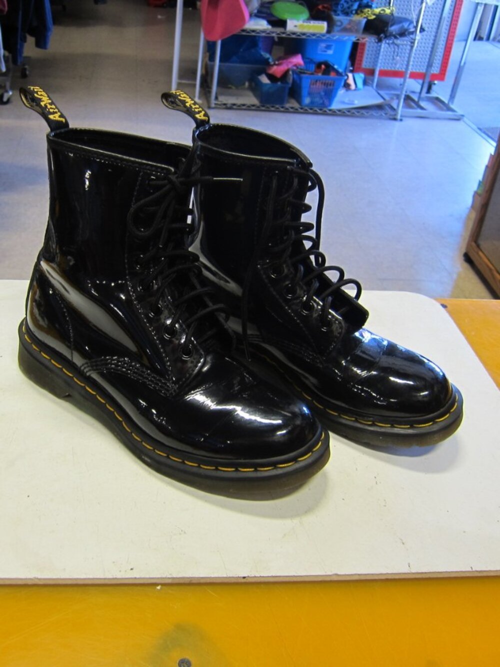 Dr. Martens 1460  Size US L 9 Black Patent Leather 8-Eyelet Boots